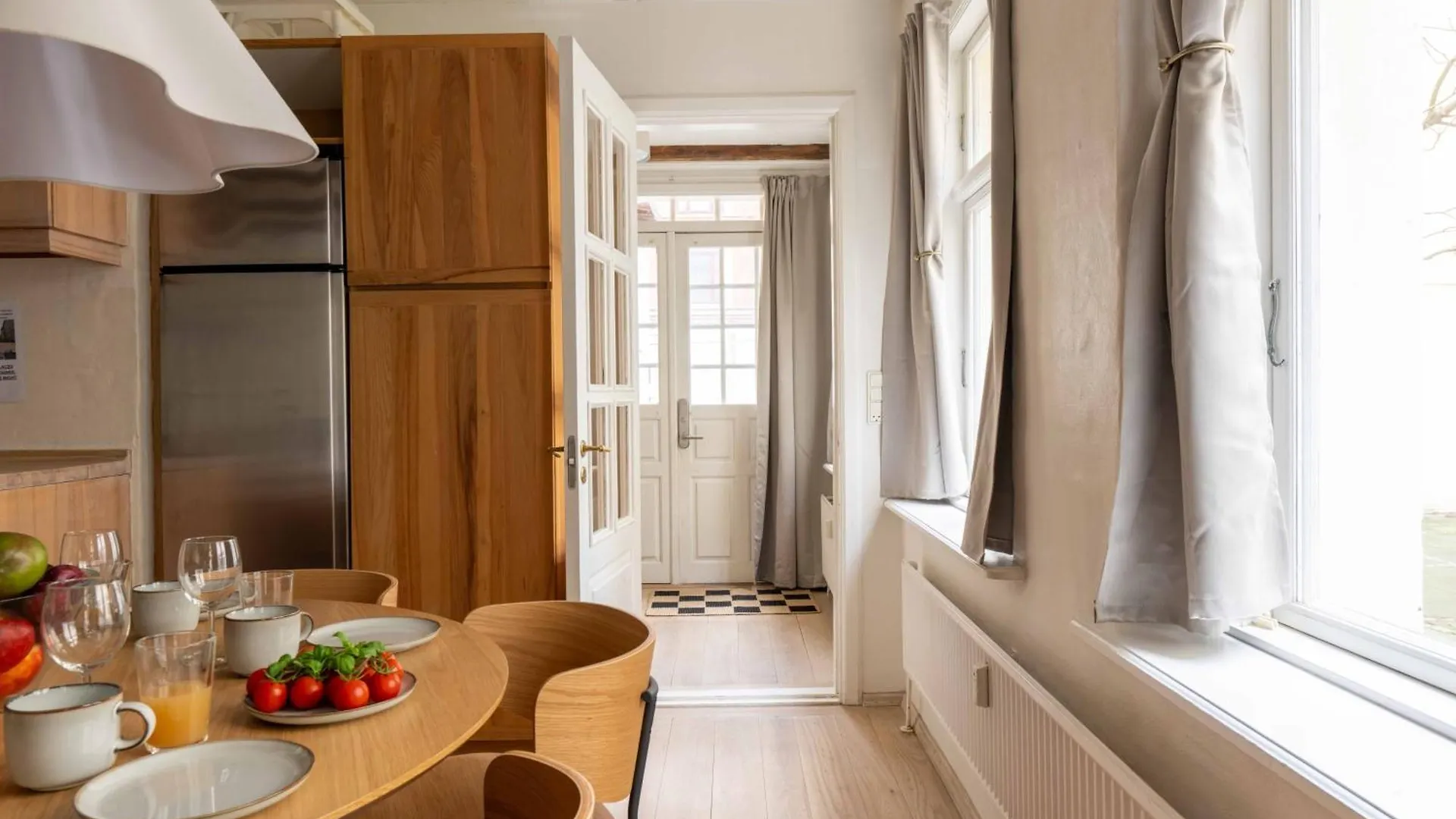 Modern Ground Floor Apartment Copenhagen